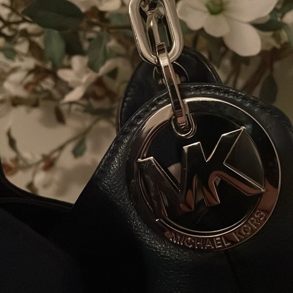 Michael Kors Fulton shoulder bag - Picture 5 of 11